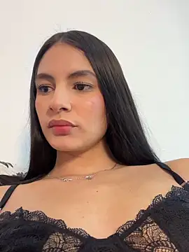 MartiinaRosse online show from 06-18-26, 06:45