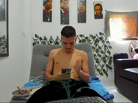 Latins Boss online show from 07-28-26, 04:39