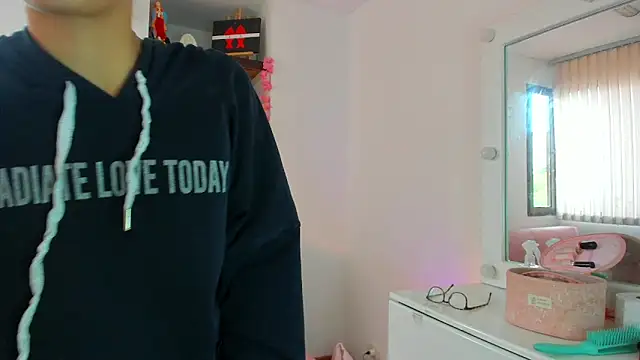 Danesacronin online show from 11-05-25, 07:36