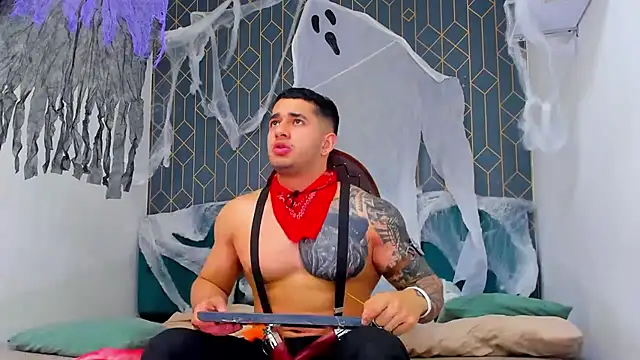 king falconer online show from 10-11-25, 03:17