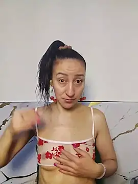 Oriana111 online show from 05-15-26, 12:12