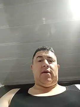 Snapshot of BigCristh79 chatting on 01-19-26, 11:47 BigCristh79 online show from 01-19-26, 11:47