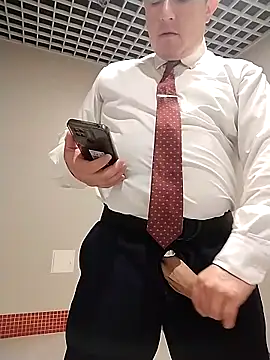 Snapshot of BigCristh79 chatting on 02-05-26, 07:57 BigCristh79 online show from 02-05-26, 07:57