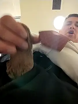 Snapshot of BigCristh79 chatting on 02-22-26, 01:20 BigCristh79 online show from 02-22-26, 01:20