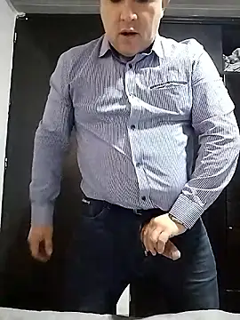 Snapshot of BigCristh79 chatting on 03-11-26, 08:59 BigCristh79 online show from 03-11-26, 08:59