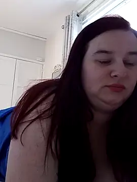 Snapshot of Curvaceouscarla chatting on 09-22-25, 01:46 Curvaceouscarla online show from 09-22-25, 01:46