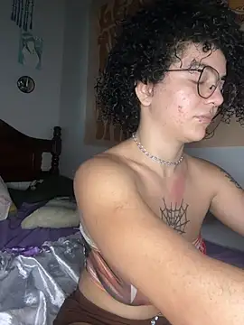 Snapshot of CamillyBlum chatting on 03-06-26, 10:39 CamillyBlum online show from 03-06-26, 10:39