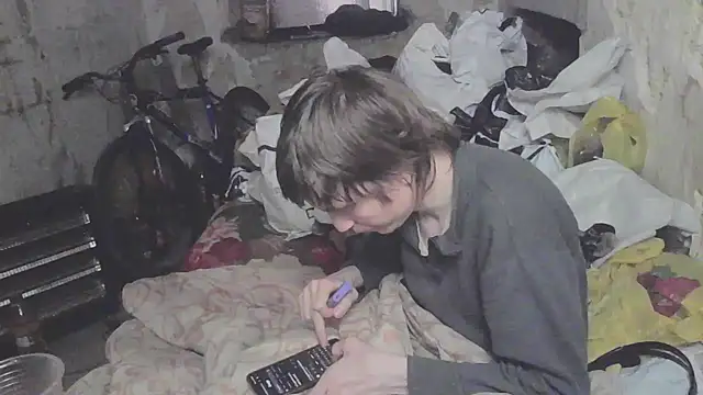 Snapshot of makarov1993 chatting on 05-19-26, 01:56 makarov1993 online show from 05-19-26, 01:56