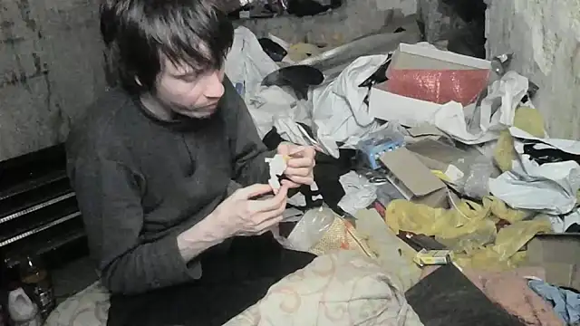 Snapshot of makarov1993 chatting on 06-03-26, 04:37 makarov1993 online show from 06-03-26, 04:37