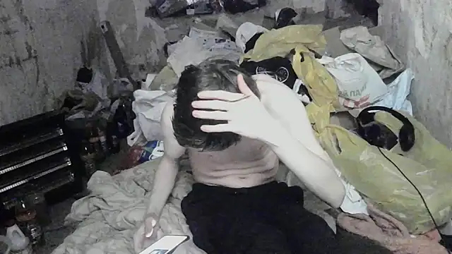 Snapshot of makarov1993 chatting on 06-13-26, 10:46 makarov1993 online show from 06-13-26, 10:46