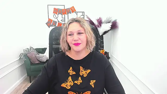 NinaStarle online show from 10-29-25, 04:26