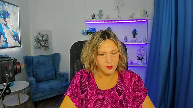 NinaStarle online show from 11-09-25, 04:44