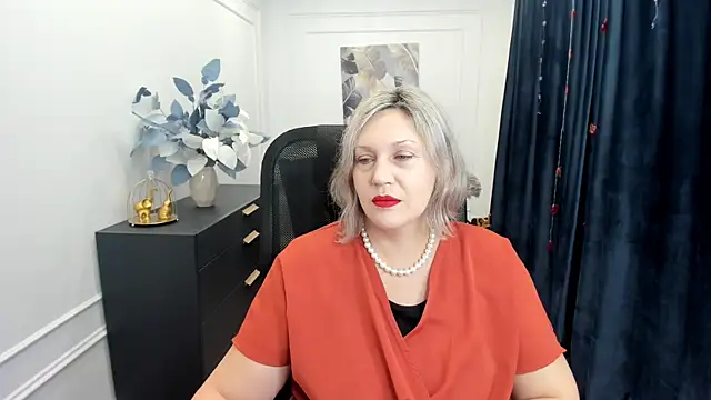 NinaStarle online show from 11-22-25, 04:33