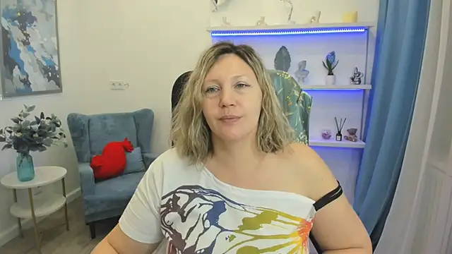 NinaStarle online show from 05-10-26, 04:39