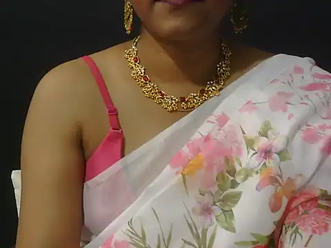 Snapshot of Priyanka_rao chatting on 02-09-26, 04:55 Priyanka rao online show from 02-09-26, 04:55