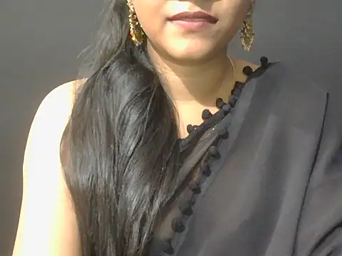 Snapshot of Priyanka_rao chatting on 04-04-26, 04:59 Priyanka rao online show from 04-04-26, 04:59