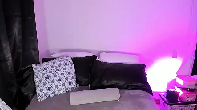 Londonttipton online show from 02-10-26, 02:37