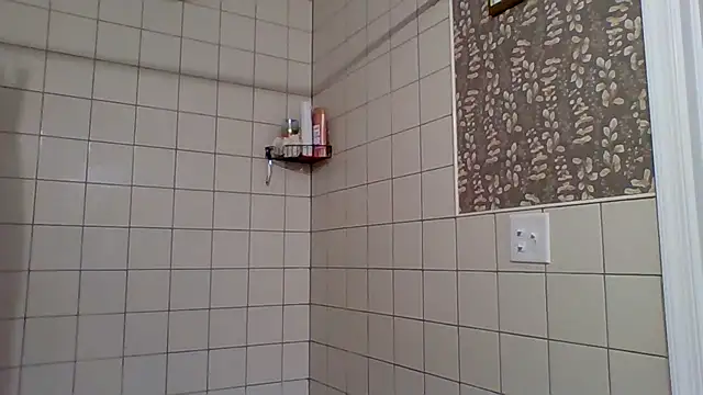 Snapshot of Melissamarcosx4 chatting on 11-21-25, 01:32 Melissamarcosx4 online show from 11-21-25, 01:32