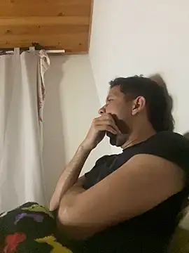 Michaell Spinelly online show from 11-30-25, 12:47