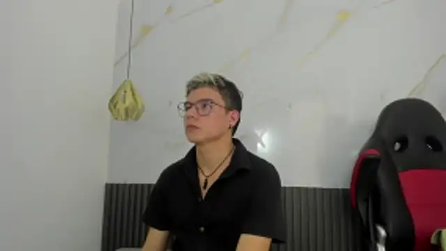 AndyFame1 online show from 02-11-26, 06:13