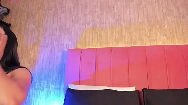 Snapshot of Kendra_kobein chatting on 02-27-26, 08:09 Kendra kobein online show from 02-27-26, 08:09