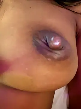 Snapshot of morenamysttery chatting on 02-06-26, 05:27 morenamysttery online show from 02-06-26, 05:27