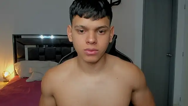 Snapshot of jett_carte chatting on 11-06-25, 01:45 jett carte online show from 11-06-25, 01:45