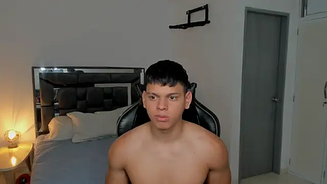 Snapshot of jett_carte chatting on 11-08-25, 08:29 jett carte online show from 11-08-25, 08:29