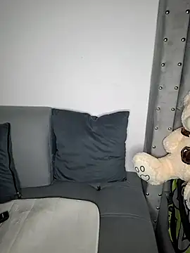 Snapshot of violettaa_millerss chatting on 02-27-26, 01:27 violettaa millerss online show from 02-27-26, 01:27