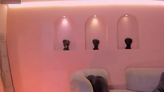 IsabellaMoreau online show from 10-23-25, 08:51