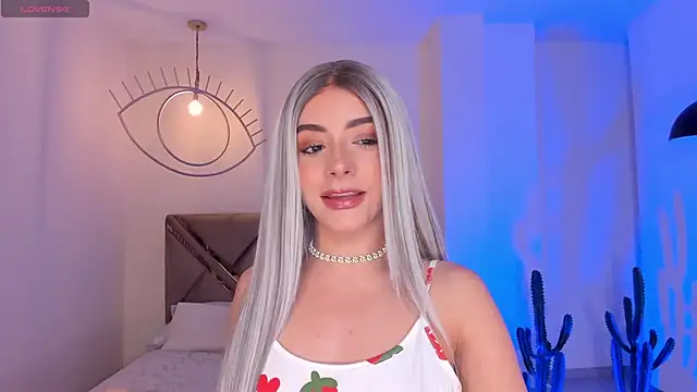 IsabellaMoreau online show from 02-10-26, 08:02