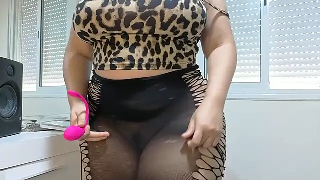 Lady-Rozalia online show from 10-13-25, 03:56