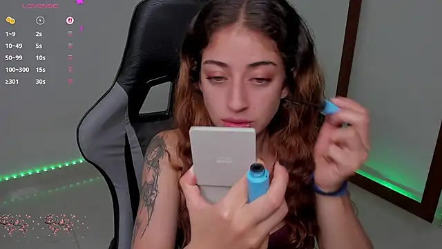 Snapshot of star_shooting8 chatting on 11-20-25, 09:14 star shooting8 online show from 11-20-25, 09:14