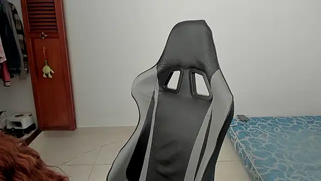 Snapshot of star_shooting8 chatting on 03-24-26, 09:31 star shooting8 online show from 03-24-26, 09:31