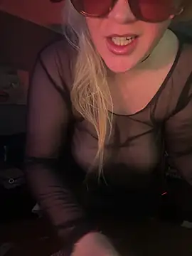 Granlady7 online show from 04-30-26, 01:23