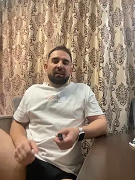 Snapshot of Shots_of_sperm chatting on 09-15-25, 10:26 Shots of sperm online show from 09-15-25, 10:26