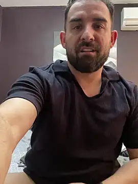 Snapshot of Shots_of_sperm chatting on 09-23-25, 11:46 Shots of sperm online show from 09-23-25, 11:46