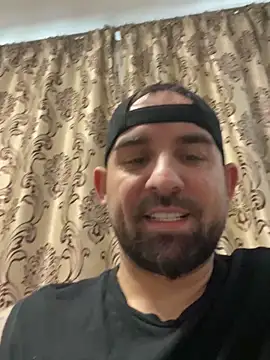 Snapshot of Shots_of_sperm chatting on 10-08-25, 08:34 Shots of sperm online show from 10-08-25, 08:34