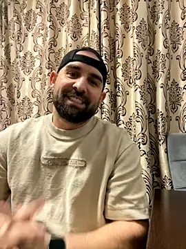 Snapshot of Shots_of_sperm chatting on 11-10-25, 11:42 Shots of sperm online show from 11-10-25, 11:42