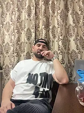 Snapshot of Shots_of_sperm chatting on 01-12-26, 08:25 Shots of sperm online show from 01-12-26, 08:25