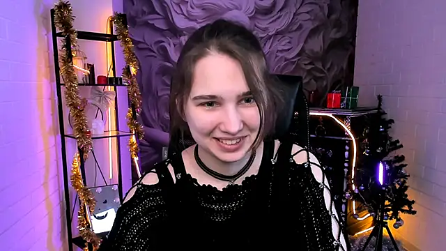 Snapshot of TessaMill chatting on 01-14-26, 09:15 TessaMill online show from 01-14-26, 09:15