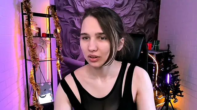 Snapshot of TessaMill chatting on 01-15-26, 09:14 TessaMill online show from 01-15-26, 09:14