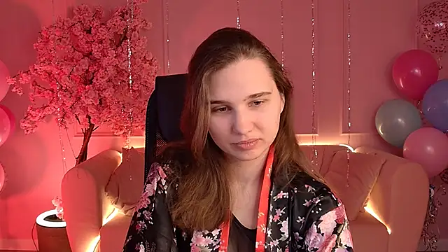 Snapshot of TessaMill chatting on 02-11-26, 05:23 TessaMill online show from 02-11-26, 05:23