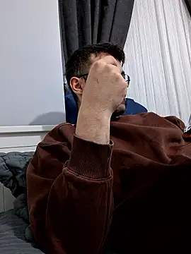 Snapshot of Obstacless chatting on 01-16-26, 05:28 Obstacless online show from 01-16-26, 05:28