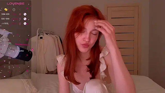 Snapshot of _Elen_Lilith_ chatting on 06-07-26, 01:04 Elen Lilith online show from 06-07-26, 01:04