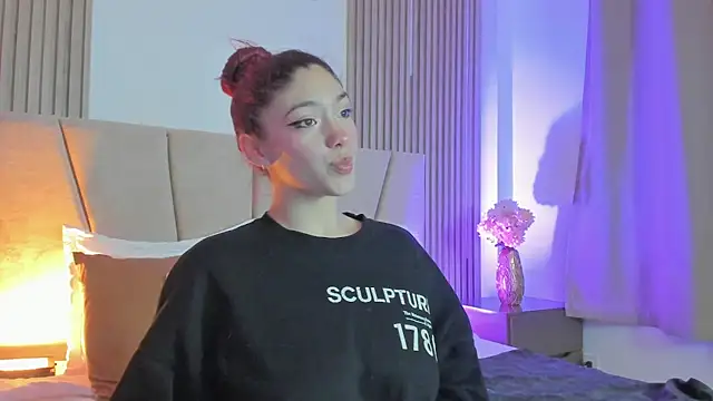 Victoria Beaumont online show from 12-03-25, 12:03