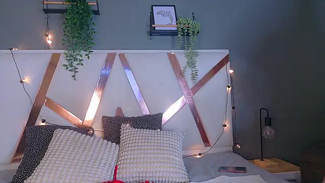 JenaCooper  online show from 03-09-26, 01:31