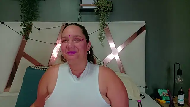 JenaCooper  online show from 06-15-26, 12:24