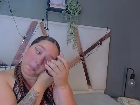 JenaCooper  online show from 07-12-26, 11:34