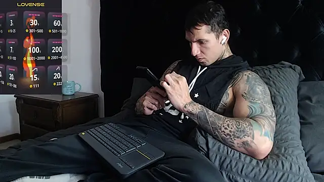 Shane Clay online show from 01-13-26, 06:35